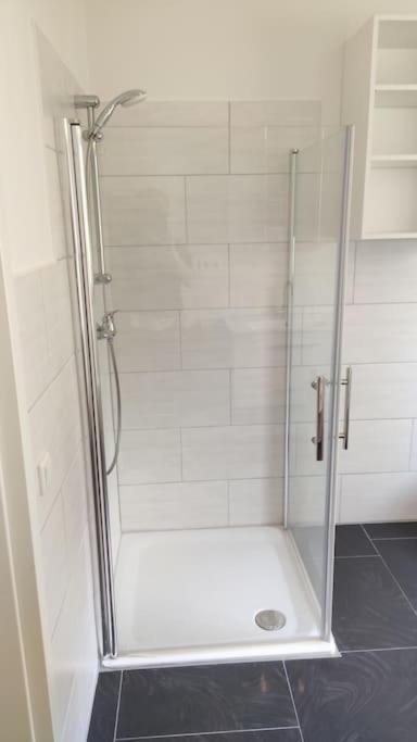 Neue 90 Qm 2-Zimmerwohnung Naehe Koeln 오덴탈 외부 사진